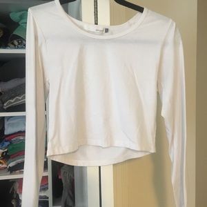 White long sleeve crop top